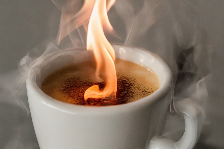 使用Java擷取檔案副檔名、判斷檔案類型（不用第三方套件）