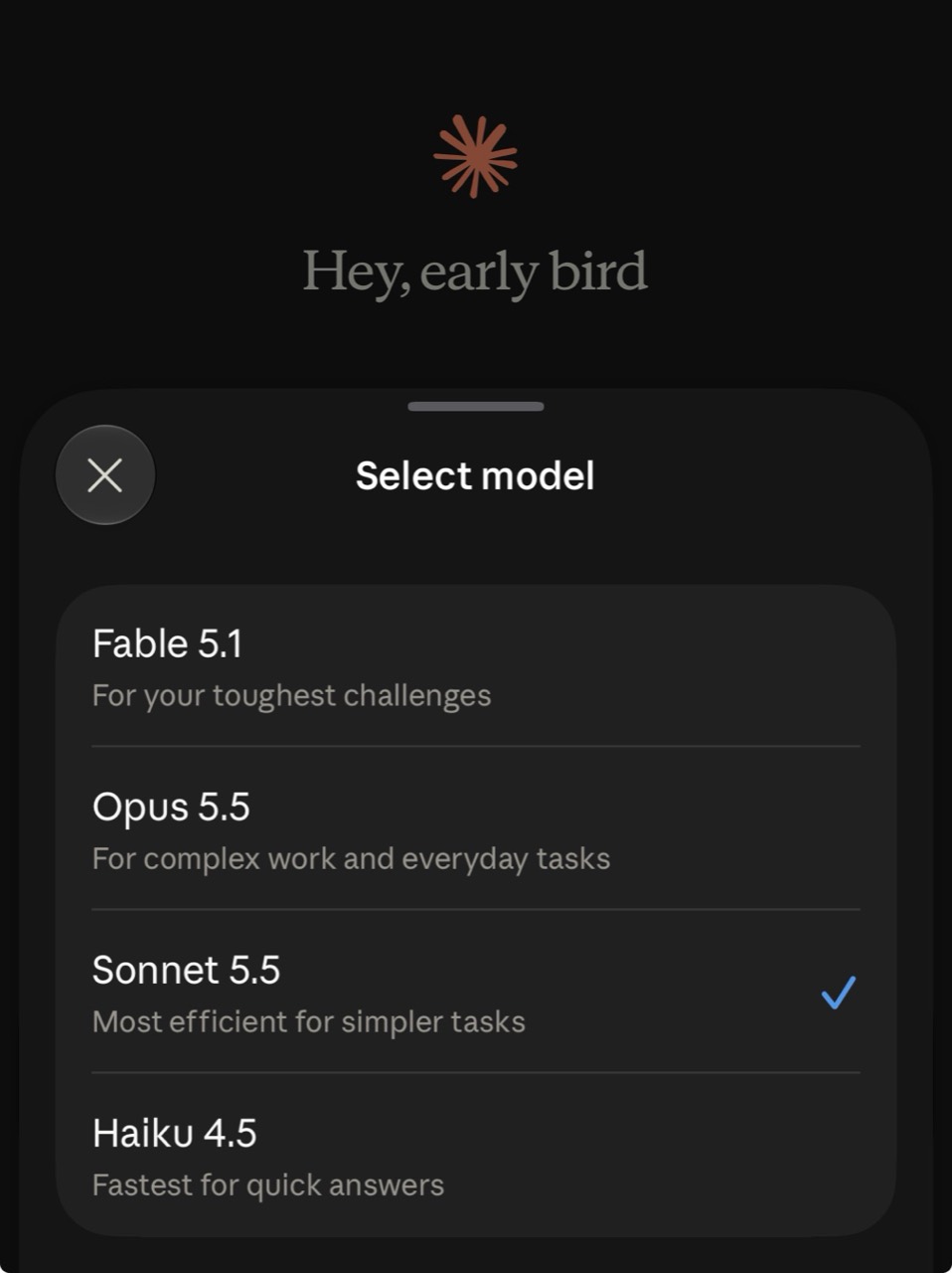 Claude 手機 App 模型選單顯示 Fable 5.1、Opus 5.5、Sonnet 5.5 與 Haiku 4.5,Sonnet 5.5 已被選取
